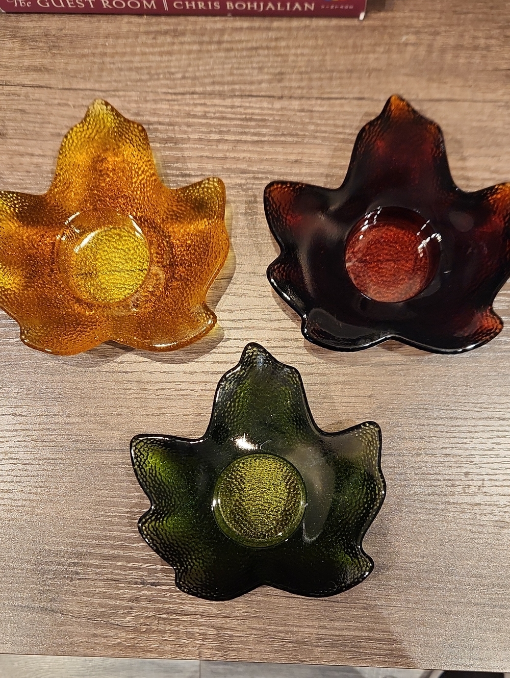 EUC Hallmark Hand-Blown Leaf Glass Tea Light Holders - Amber, Brown, Green